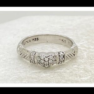 Judith Ripka Heart ring sz. 9